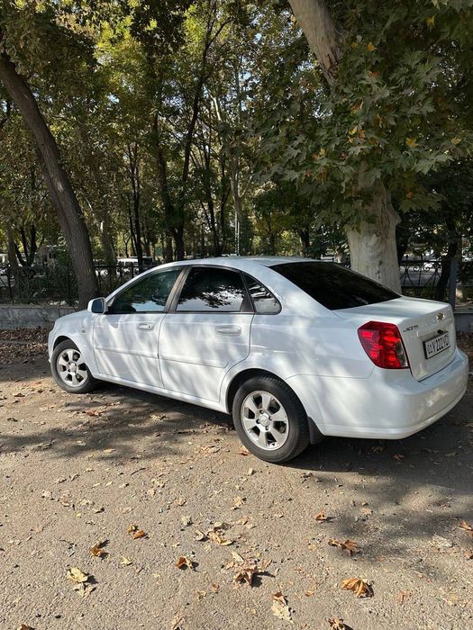 Chevrolet Gentra 2022, автомат каробка, краска тоза