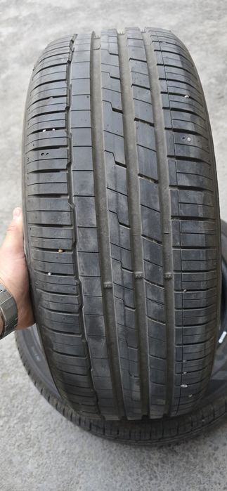 hankook r19  225/55
