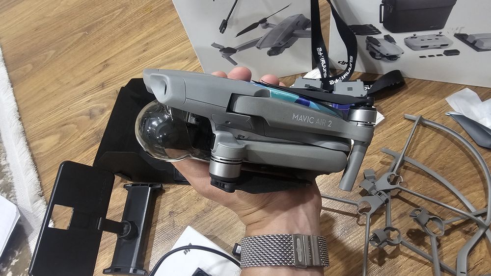 Drona DJI mavic Air2 - Full accesorii,Fly More combo