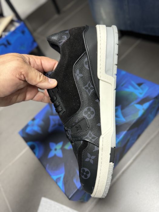 louis vuitton.sneakers