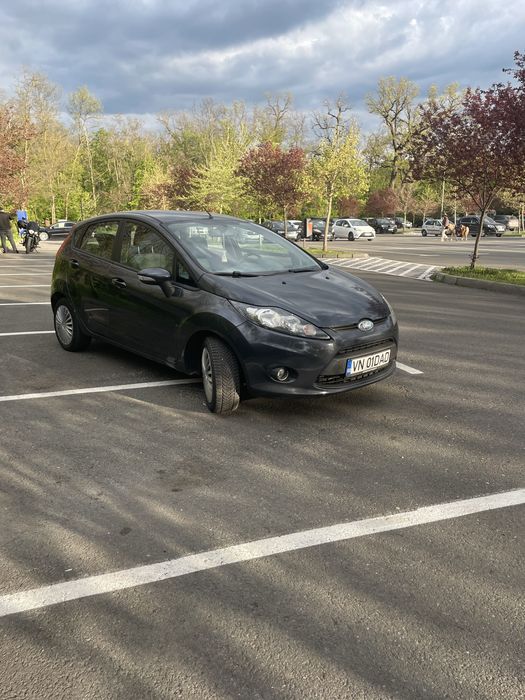 Ford fiesta 1,25 benzina , 2010