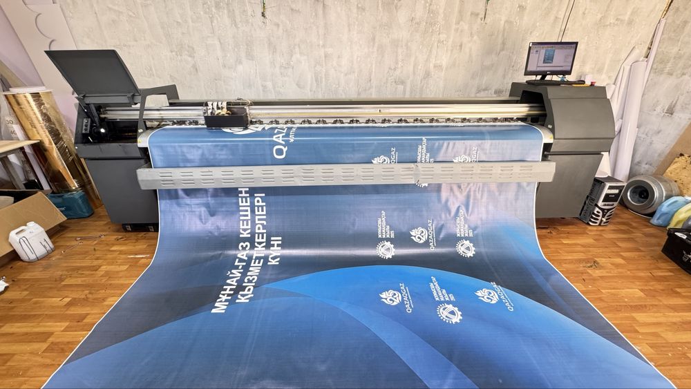 Широкофарматный принтер инфинити 3208