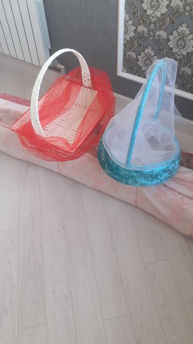 Корзины, разных  видов.