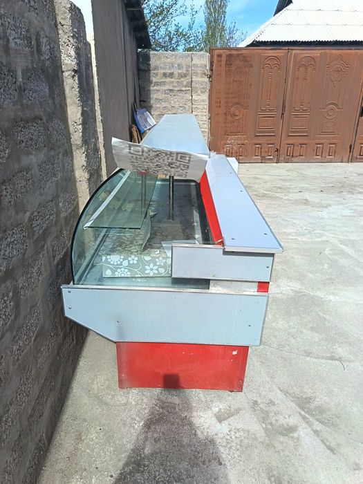 Холодильник витрина