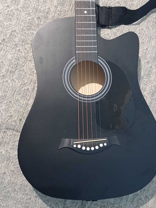 Гитара акустическая новая
