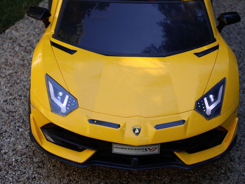 Masinuta electrica Lamborghini Aventador