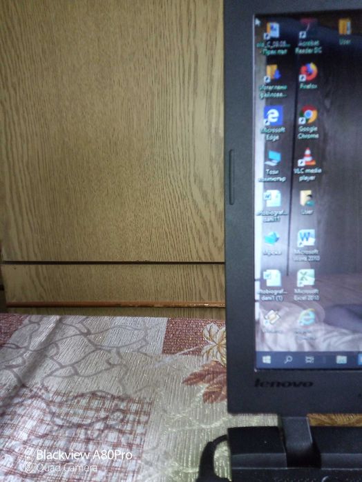 Лаптоп Леново.           .