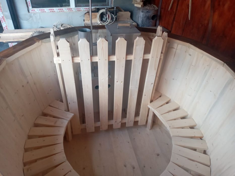 Vând Ciubăr din lemn masiv.