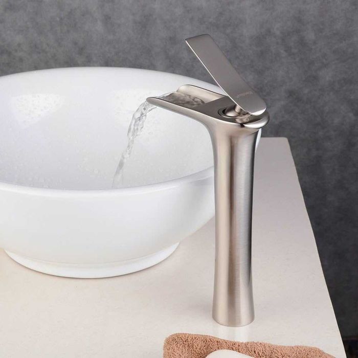 REDUS de la 420 RON, Baterie lavoar cu efect cascada, inaltime medie, Crom Mat (satin), CARTUS CERAMIC