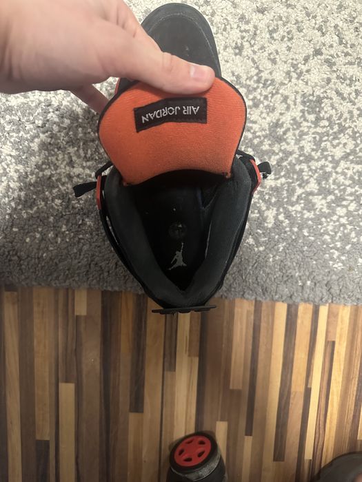 Vand jordan 4 red thunder