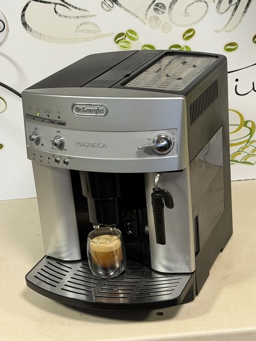 Кафемашина кафе автомат delonghi magnifica с гаранция