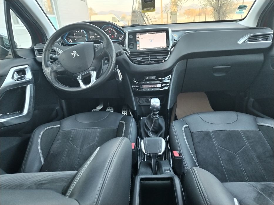 Peugeot 2008/ AN 2016/1.2 BENZINA 131 cp/EURO 6/KM 71000/