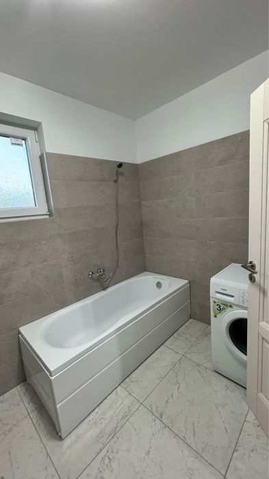 Apatrament de inchiriat