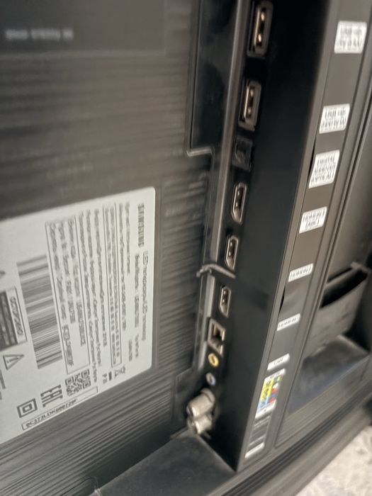 Продам телевизор