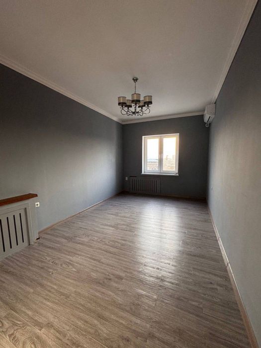 Продается квартира на Ойбек 4/7/9