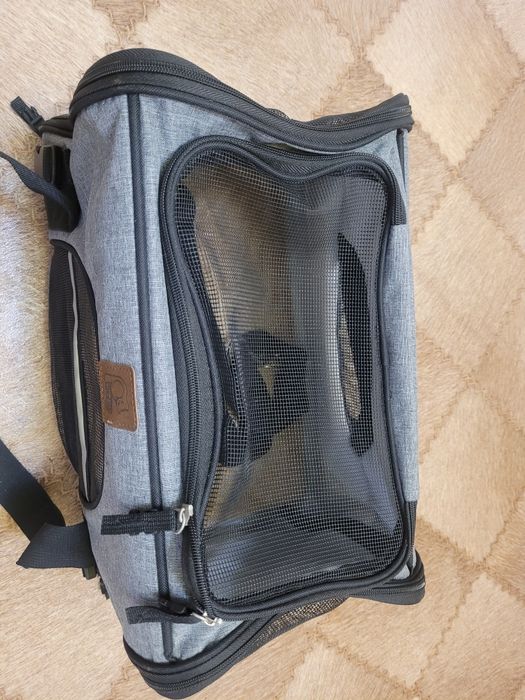 Продам переноску для кошек