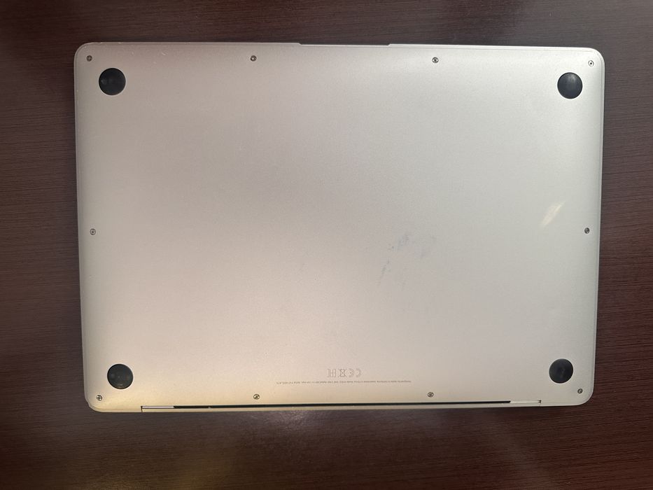Vand macbook air 2019