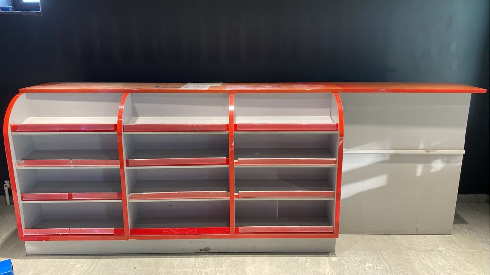 Продам полку  для магазина