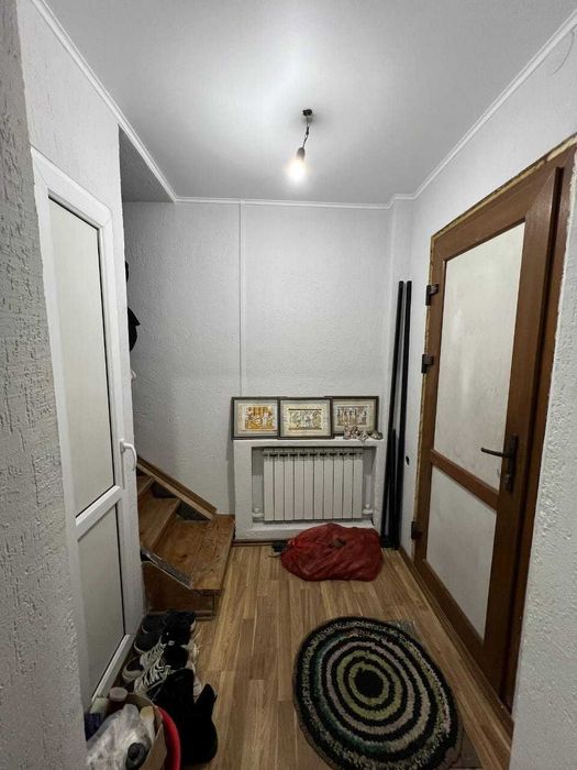 В продаже двух этажный дом