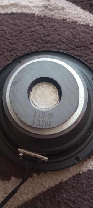 Difuzoare in stare foarte bună