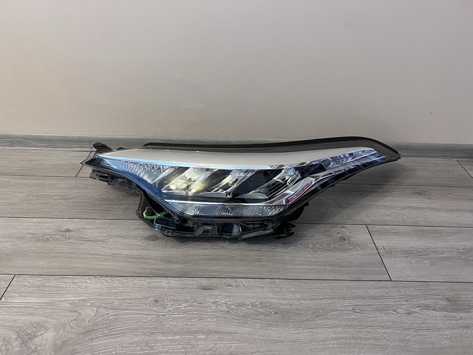 Far stanga Toyota CH-R,Led, Facelift, Original, EU,  81150-F4180-00