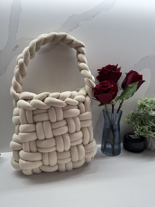 Ръчно плетена чанта