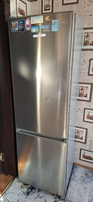 холодильник сотилади