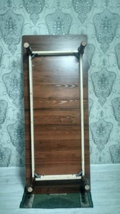 Национальный стол