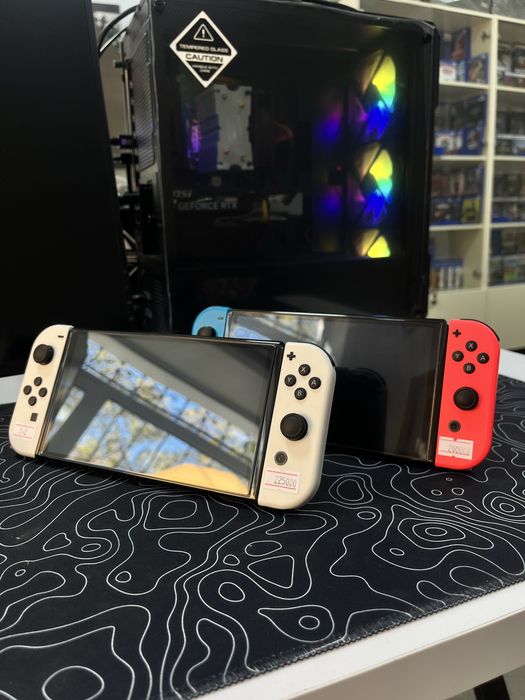Nintendo switch oled | прошитая | в идеальном состоянии