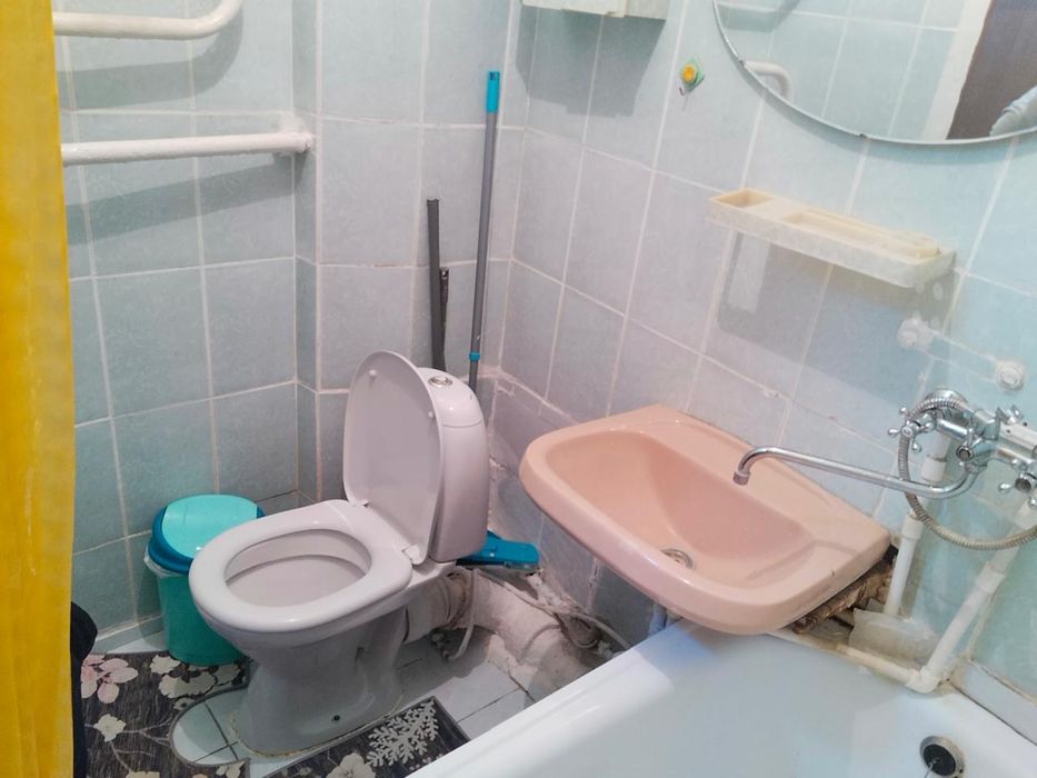 Продам 2 комн квартиру