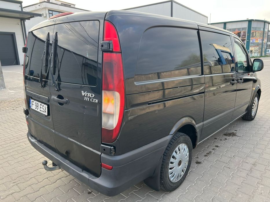 Mercedes Vito 111 CDI Mixt 5 Locuri + Marfă