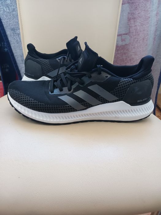 Adidași adidas nr 42
