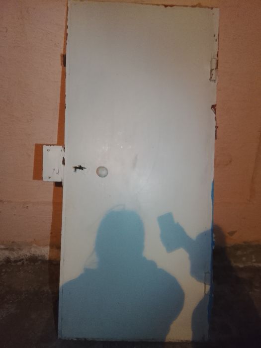 Буу есік сатылады