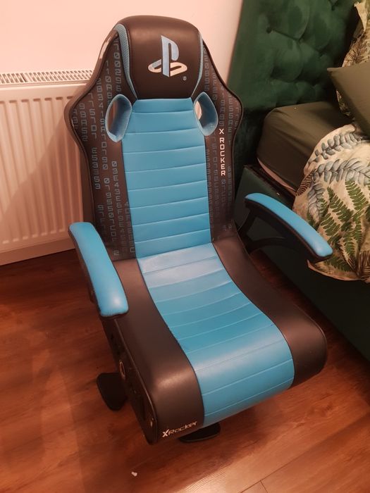 Scaun gaming xrocker playstation cu mici semne de uzură