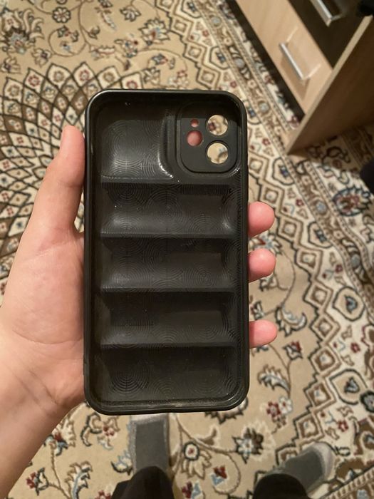 Чехлы на айфон 11