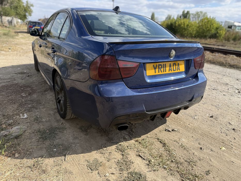 Bara spate m pachet bmw e90 praguri m pachet bmw e90 lci
