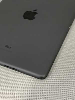 Apple iPad a 7-a generație, WiFi, 10,2", 32 GB, 91% bateria, EXCELENT