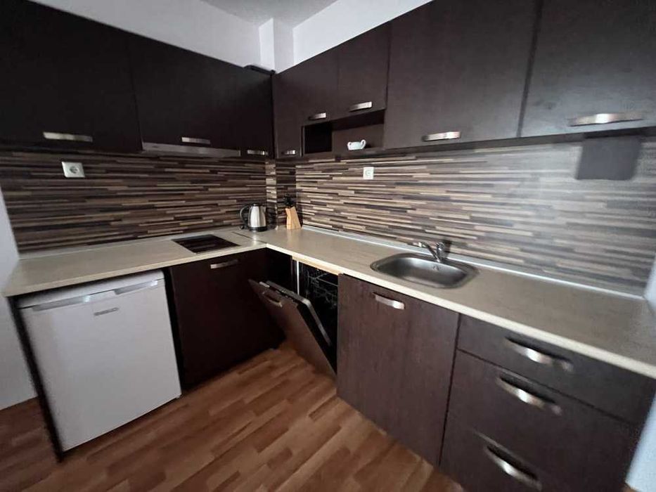 Продава се Двустаен апартамент в к.к. Слънчев бряг - 72 кв.м за 1139 €/кв.м - Снимка #7