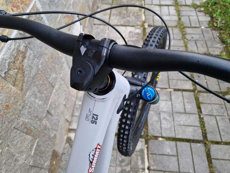 Велосипед Canyon Spectral 125 Carbon 29" - ЧИСТО НОВИ ЧАСТИ!
