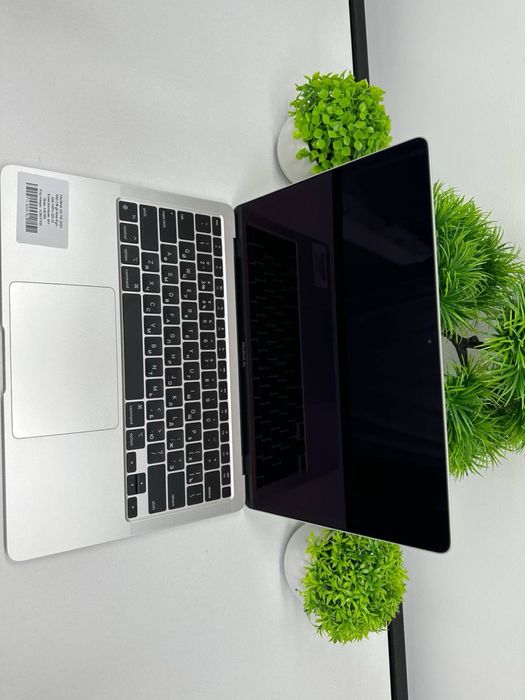 MacBook Air M1 2020