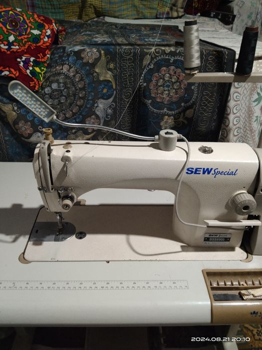 Сотилади.Тикув машина