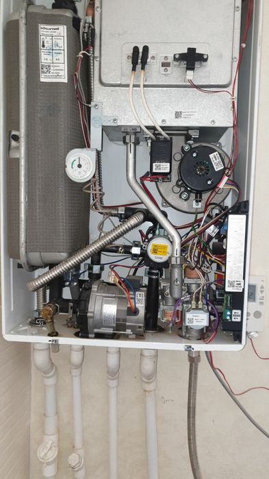 Katyol  Ariston gazvy kalonka remont