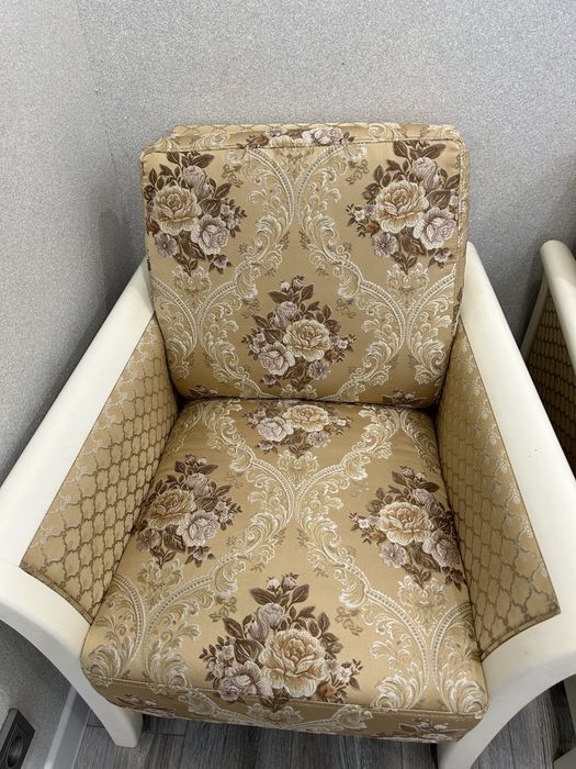 Кресла для гостинной