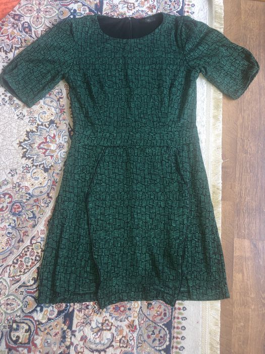 Продам платье красивое