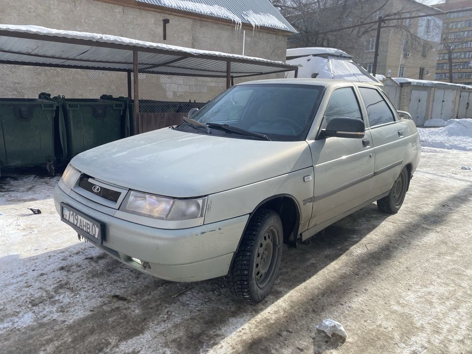 Ваз 2110  срочно продам