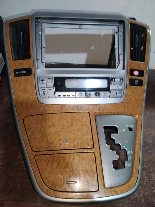 Двигатель на тойоте Альфард. 3 куб.