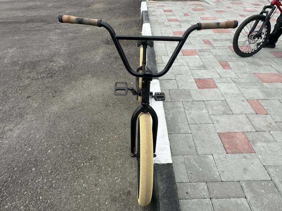 Трюковой велосипед(БМХ)
