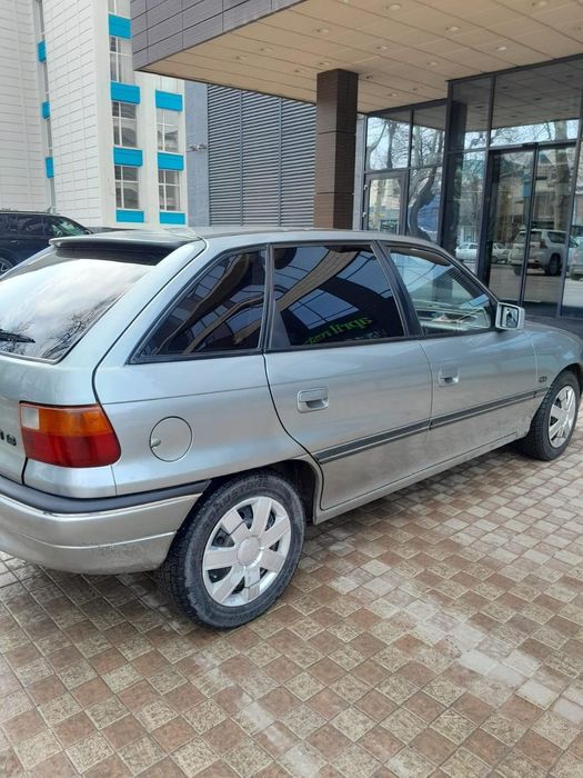 Opel Astra 1994г