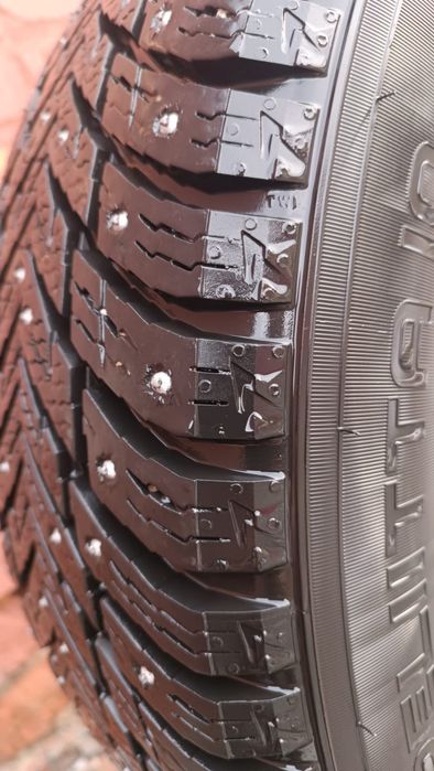 Зимние шины Nokian Hakkapeliitta 10P