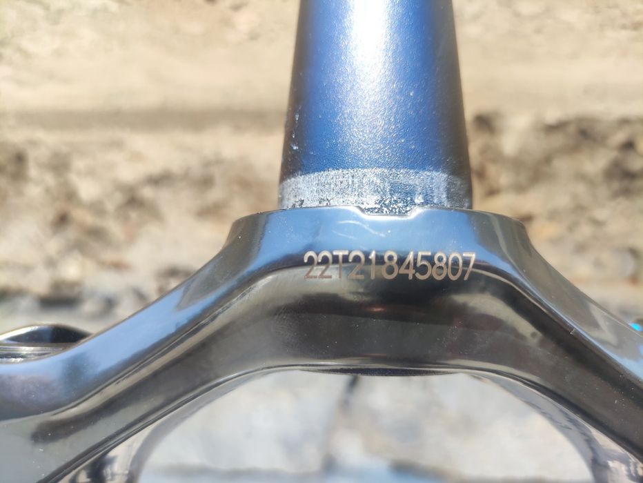 Rock shox Yari 170 mm с Debon Air